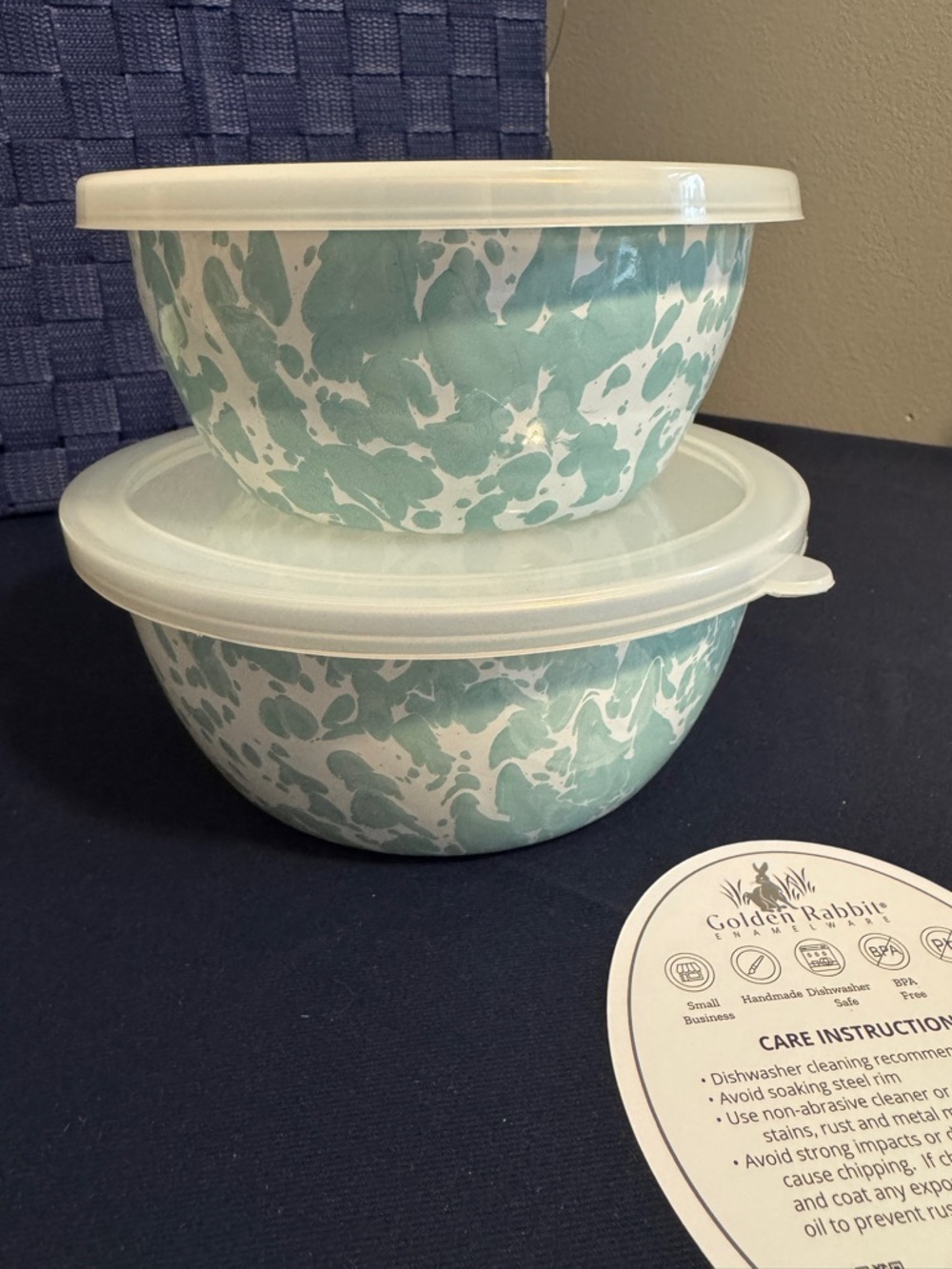 Golden Rabbit enameled Sea Glass Swirl Prep Bowls with Lids - Set of 2